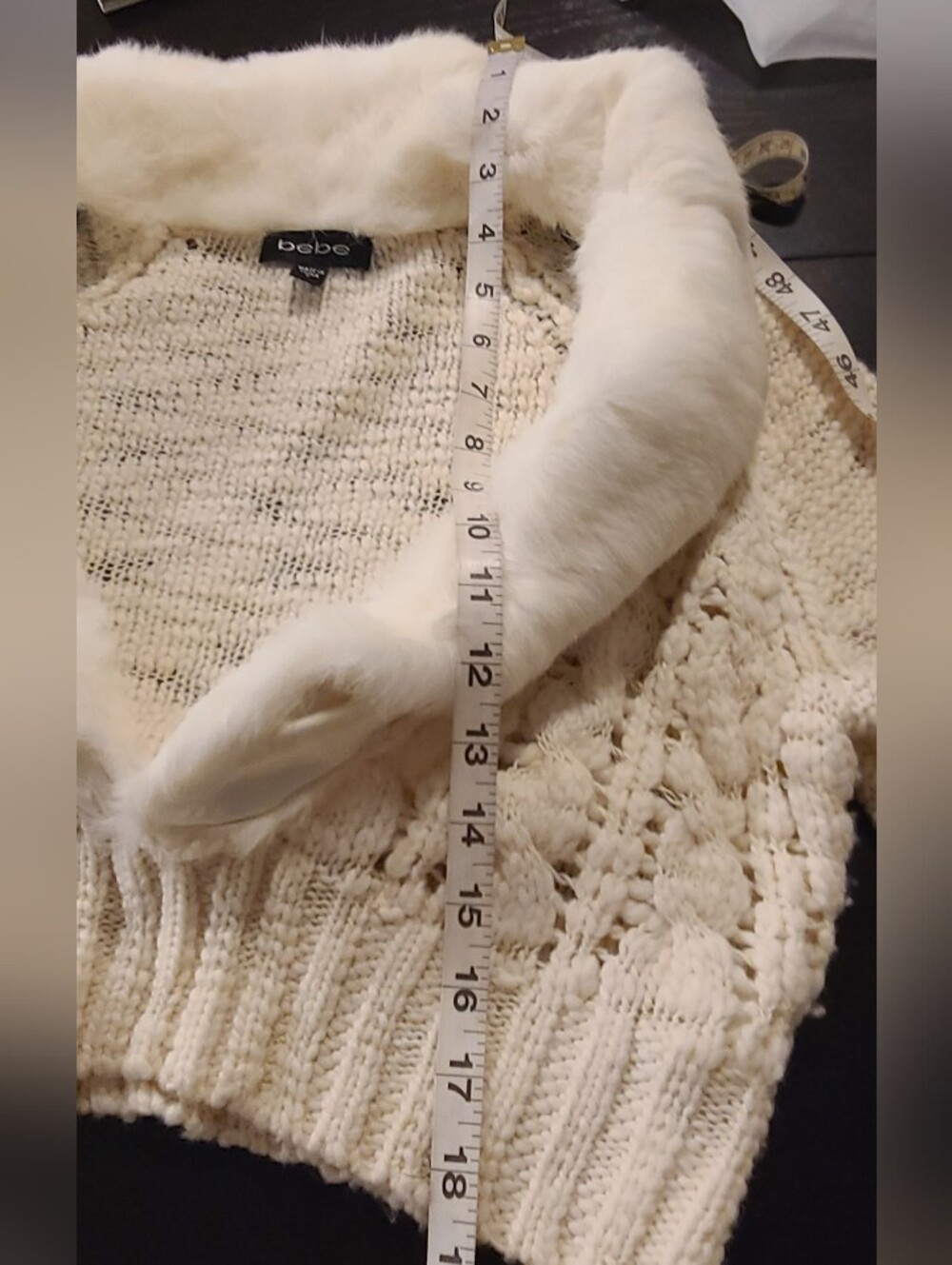 Vintage Bebe Cream Ivory Wool  & Fur Knit Cropped Sweater, Large - Picture 10 of 10
